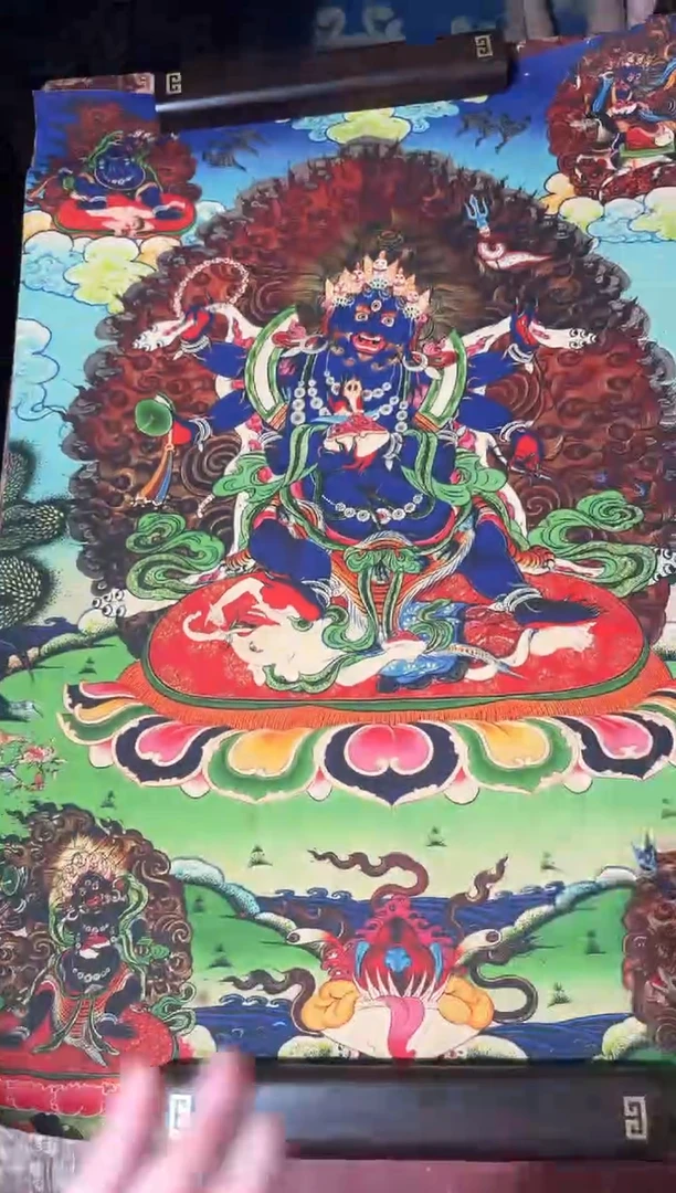 卷轴画龙妹的唐卡tk16