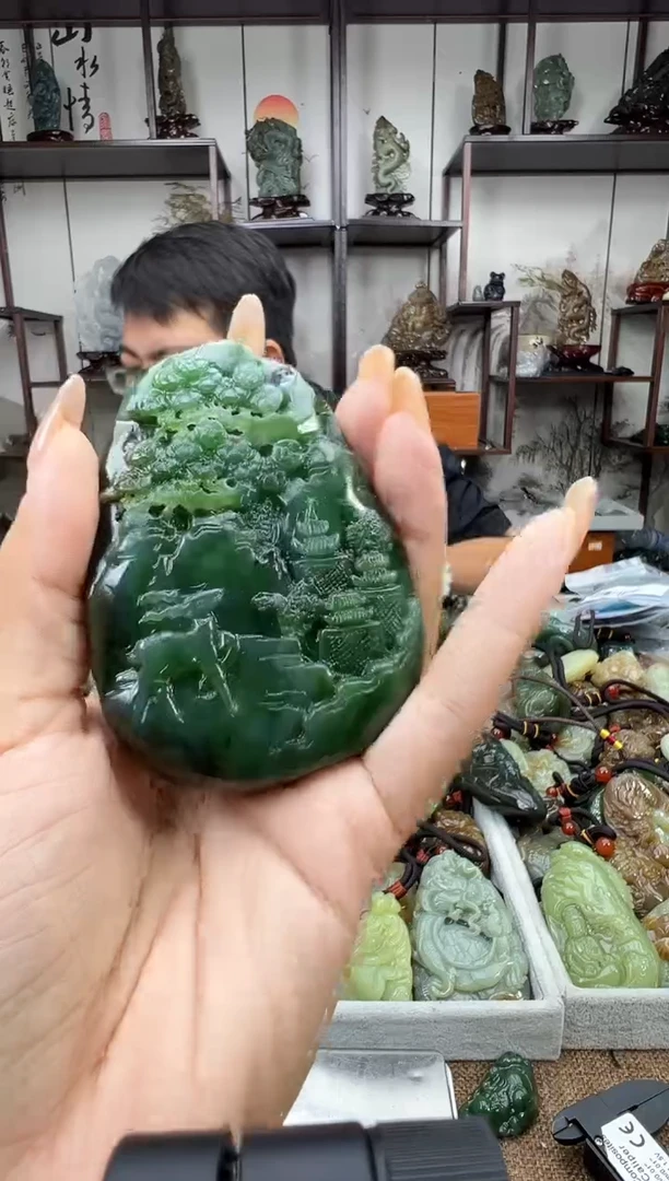 和田玉未镶嵌把件1