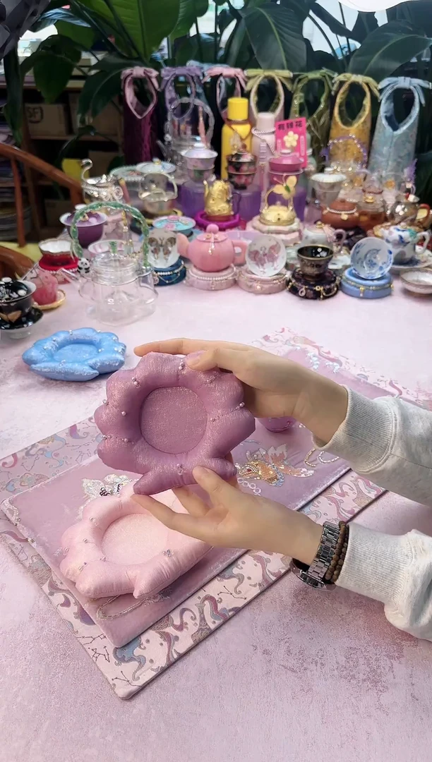 37 紫色贝壳甜甜圈