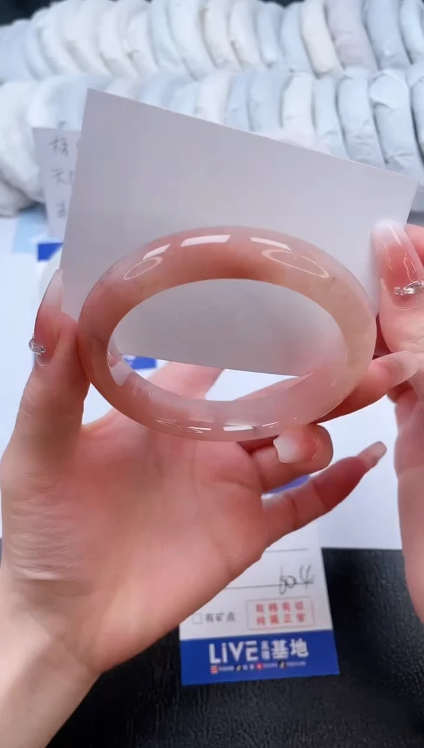 【闪购商品】石英质玉手镯未镶嵌T75-60.4