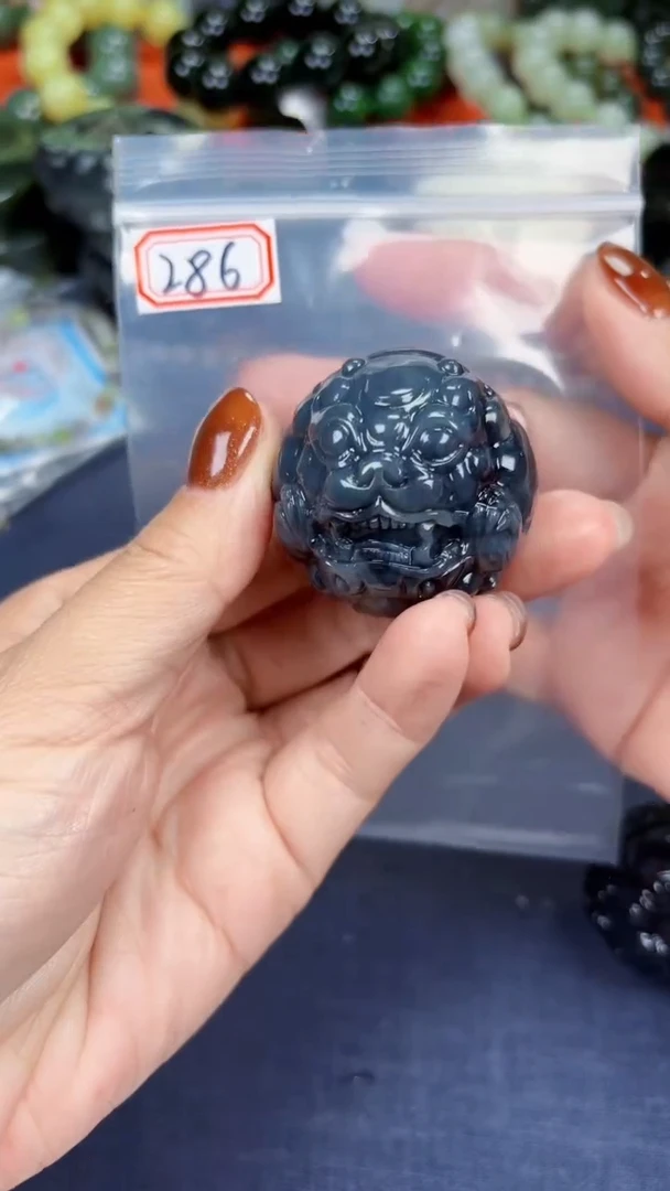 颈饰未镶嵌和田玉和田玉