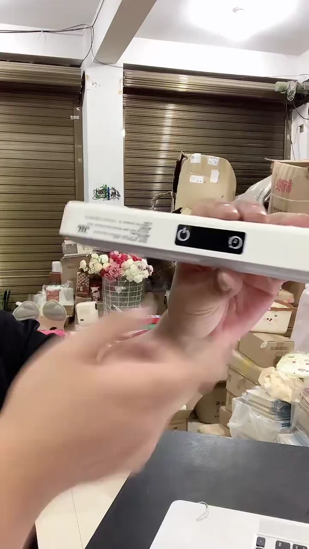 塑料福利特价酷毙灯（不分款）