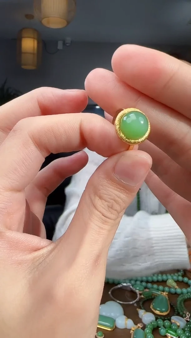 银S925镶嵌戒指和田玉1