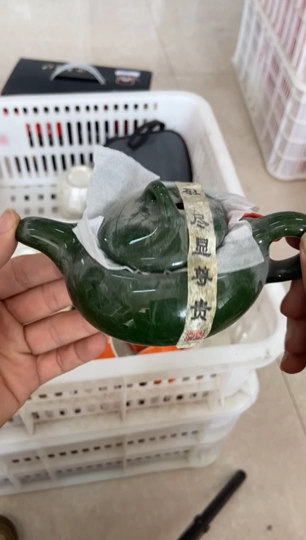 无运费险有瑕疵的摄影的产品有使用过的痕迹有点脏介意勿拍