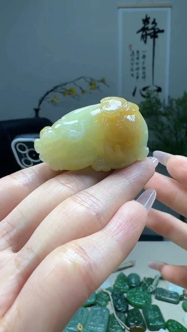 未镶嵌和田玉挂件1