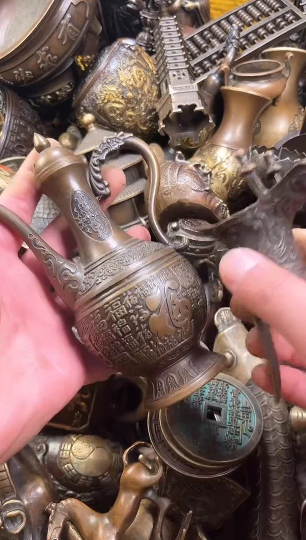 精美铜器点击下单