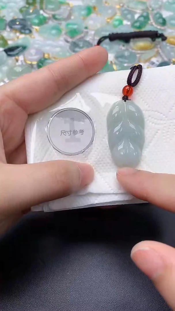 颈饰未镶嵌翡翠天然缅甸A货百元以上9元证书费自理