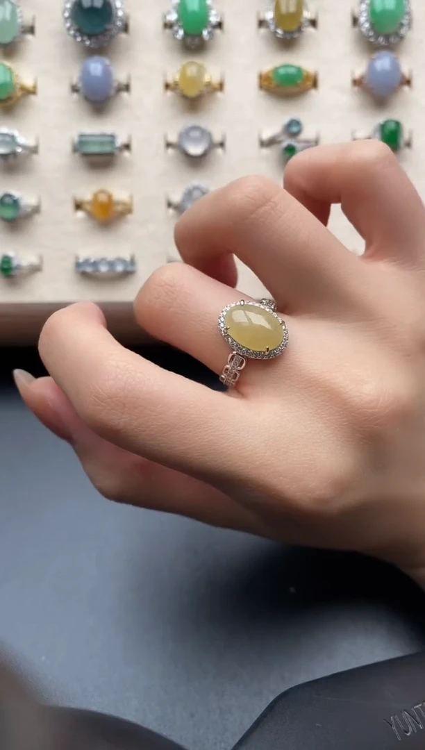 银S925镶嵌戒指翡翠一物一证一礼盒