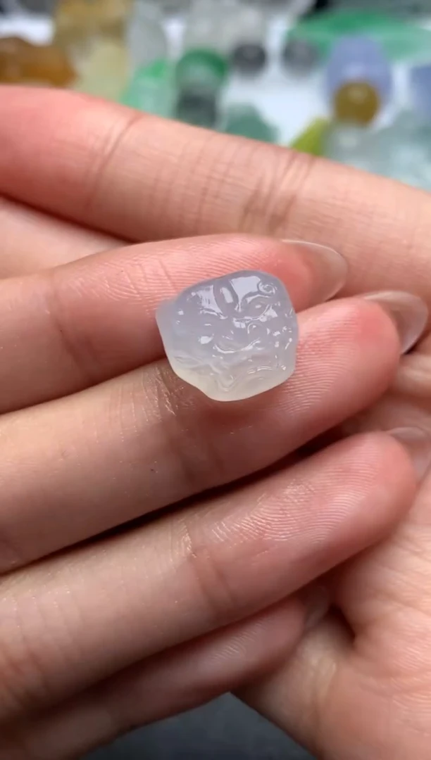 【闪购商品】定制翡翠未镶嵌毛货