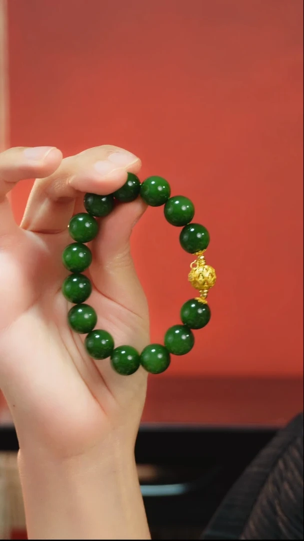 18K金镶嵌手链和田玉手串