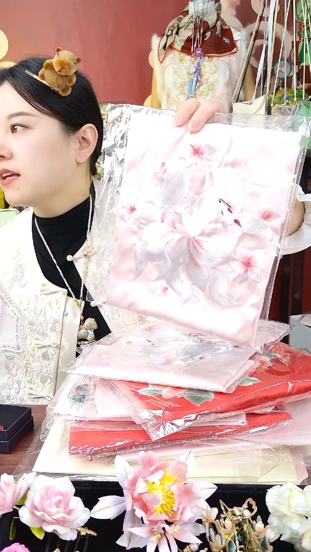 纯铜合金琉璃非遗蓝色包包