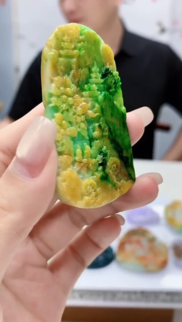 定制翡翠未镶嵌5161lr-毛货挂件57