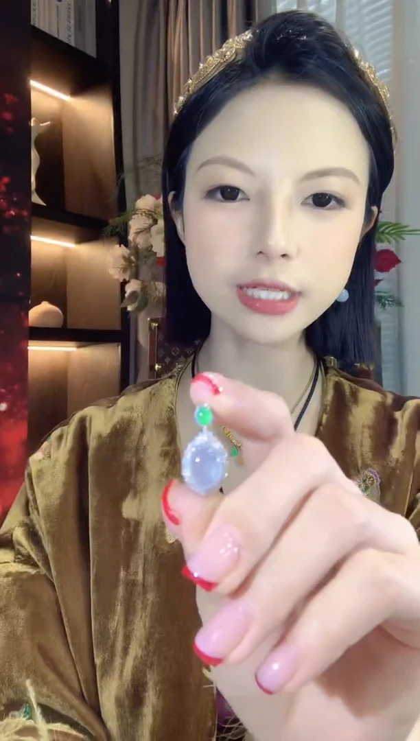 吊坠(不含链)18K金镶嵌翡翠C17