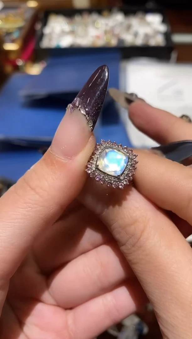 银S925镶嵌戒指月光石楚楚珠宝中古甄选不退换