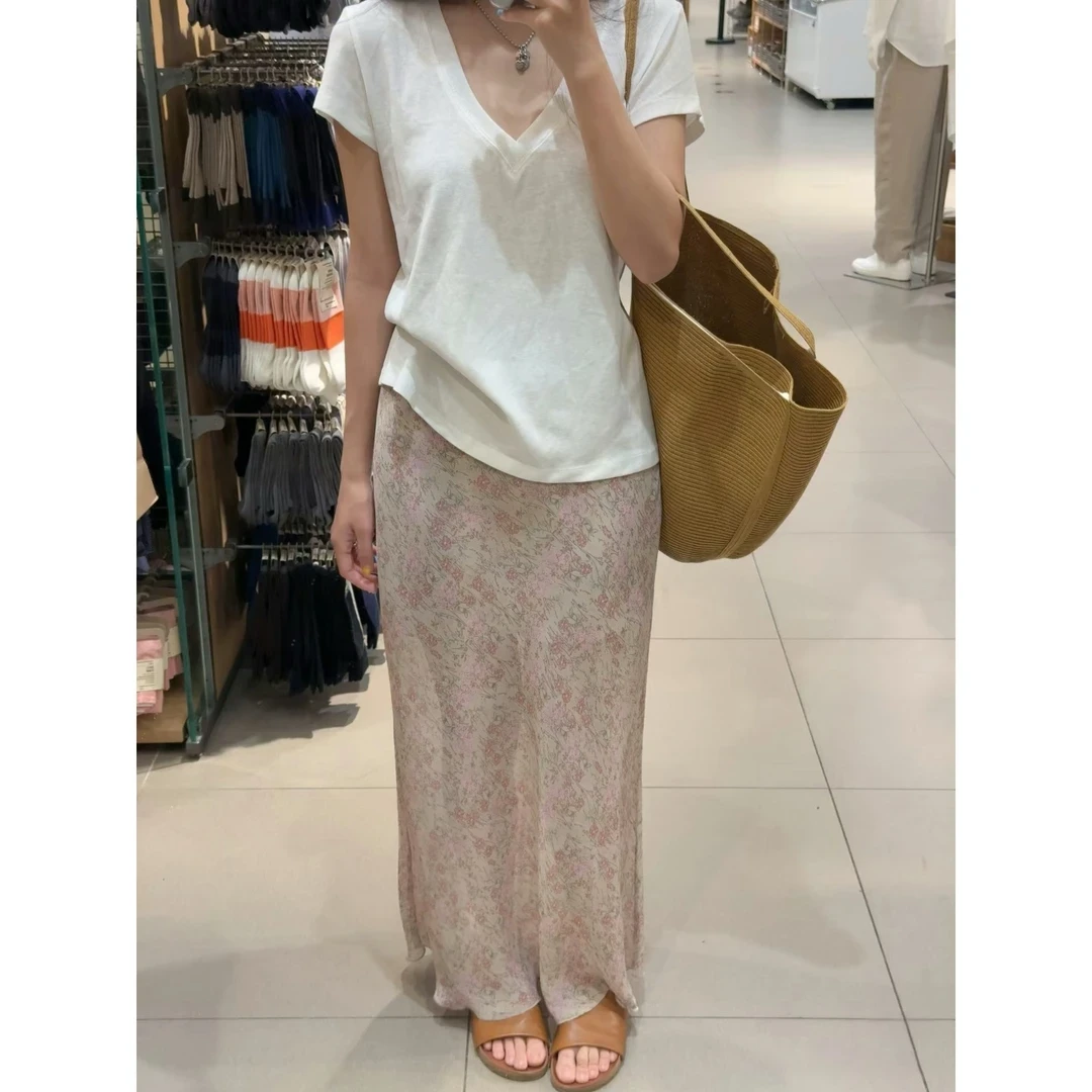 宽松V领白色短袖T恤女夏季粉色碎花半身裙包臀裙温柔风两件套1428