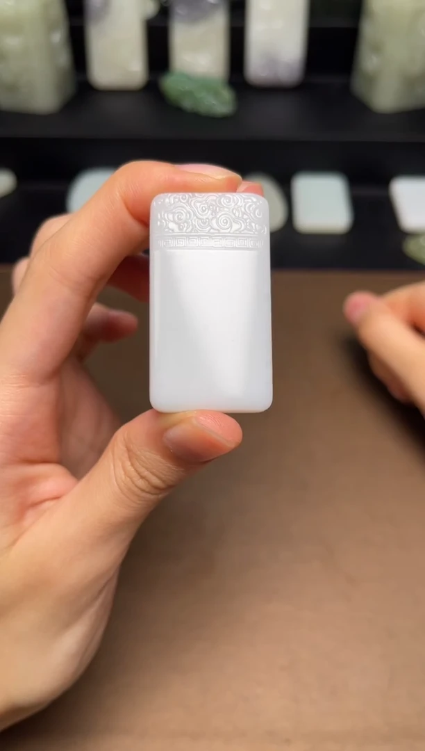 和田玉未镶嵌颈饰15