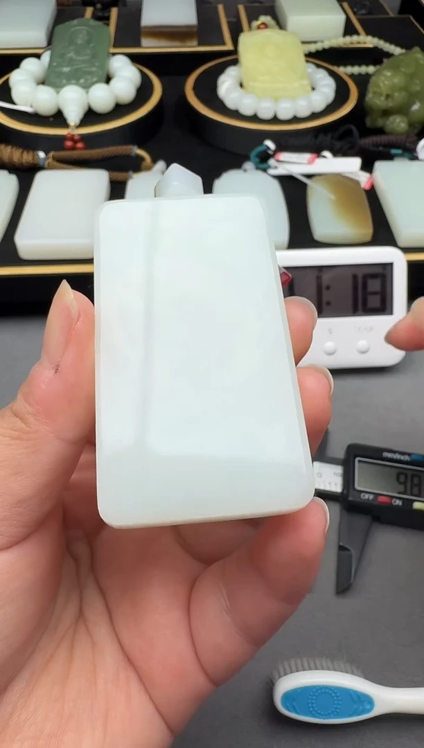 颈饰未镶嵌和田玉瑞****总4