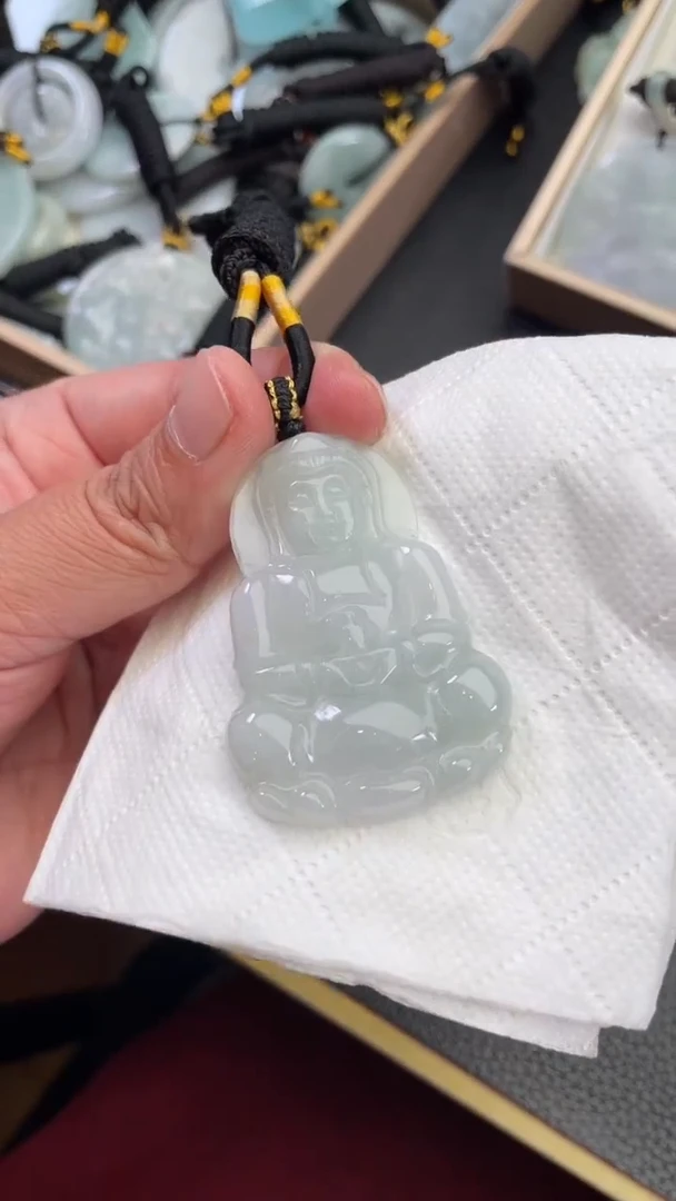 颈饰未镶嵌翡翠天然缅甸翡翠A货296