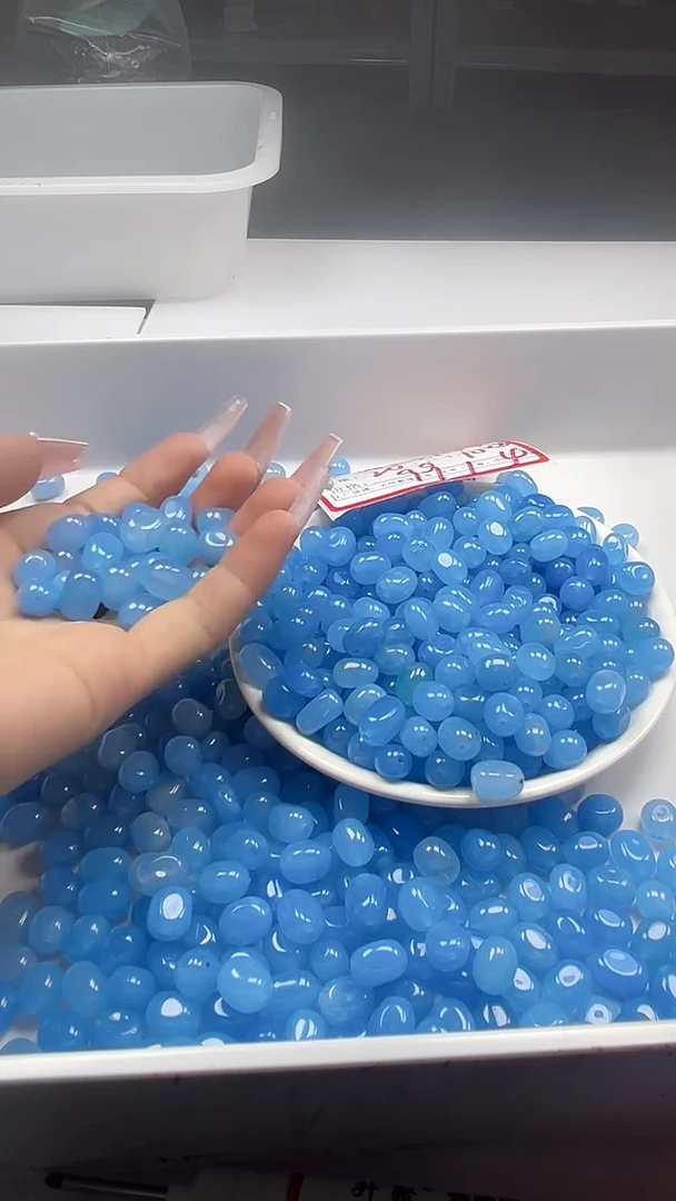 未镶嵌颈饰玛瑙/玉髓w767海蓝宝随形10*8mm*20颗