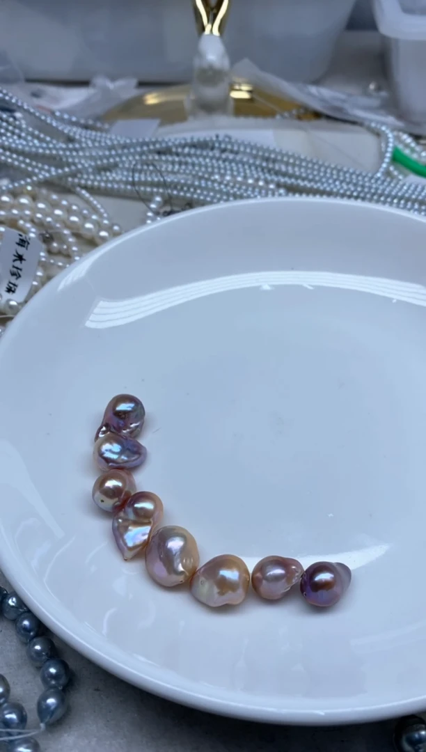 颈饰未镶嵌淡水珍珠通孔8颗