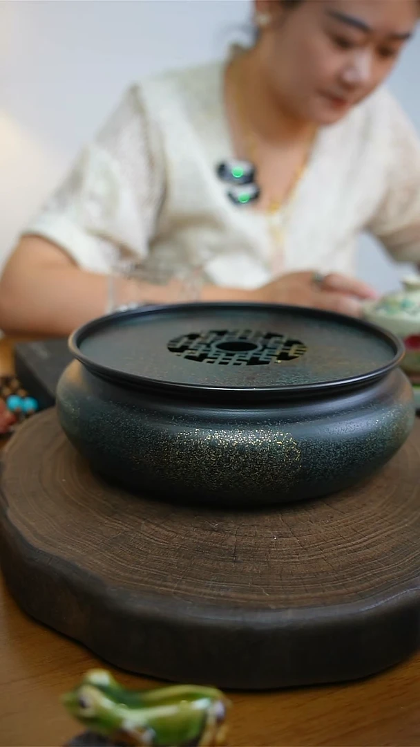 景德镇陶瓷蓄水壶承