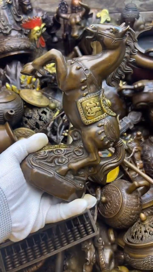 精美铜器，点击下单