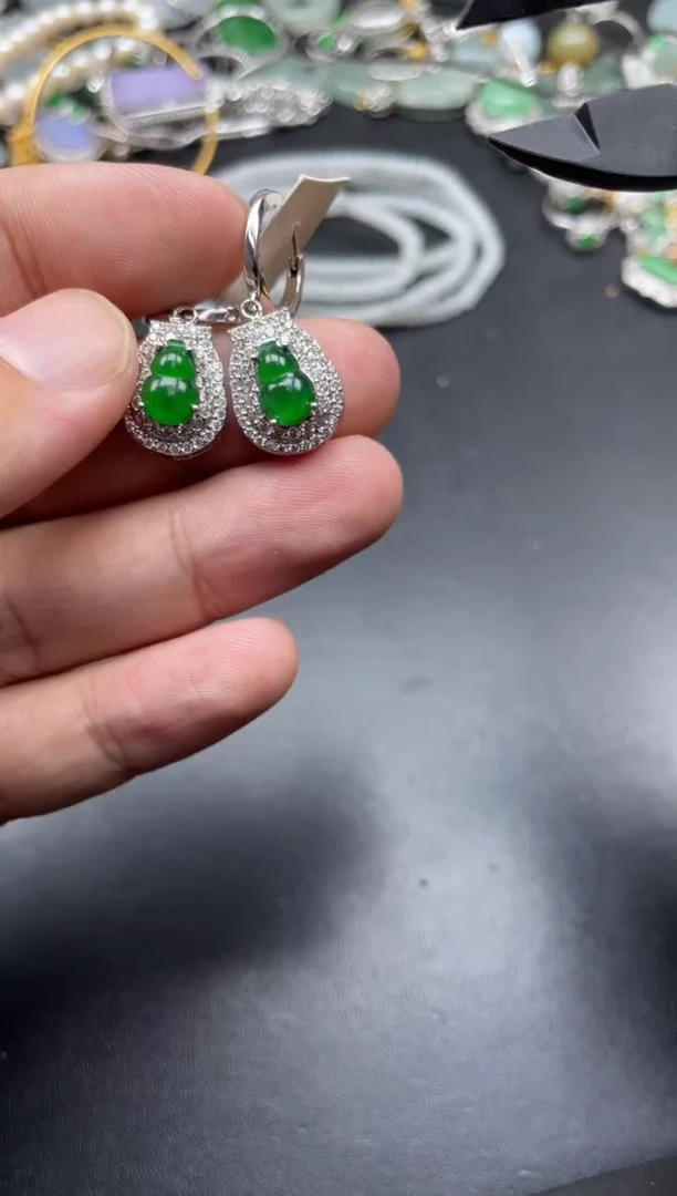 【闪购商品】翡翠颈饰未镶嵌冬冬寄售商品不退不换