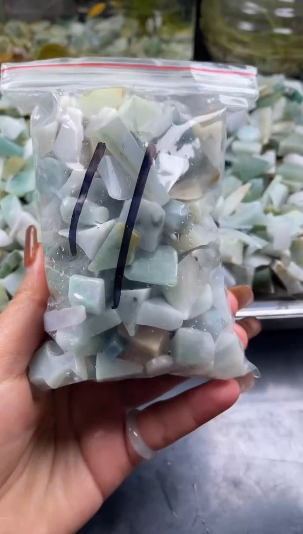 配石翡翠天然翡翠小号500克11