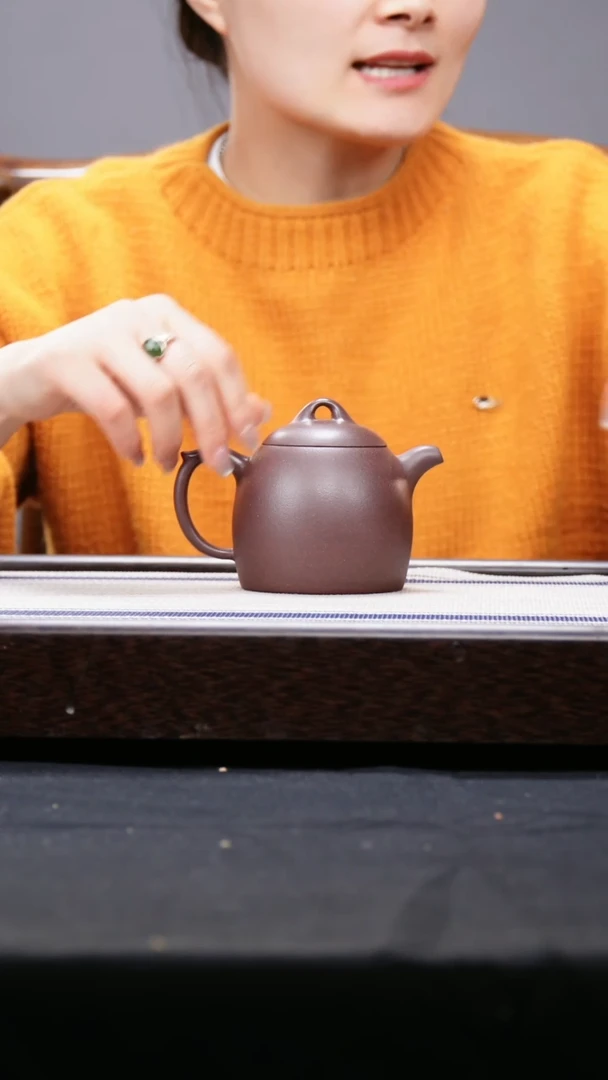 紫砂茶壶秦权  古天青