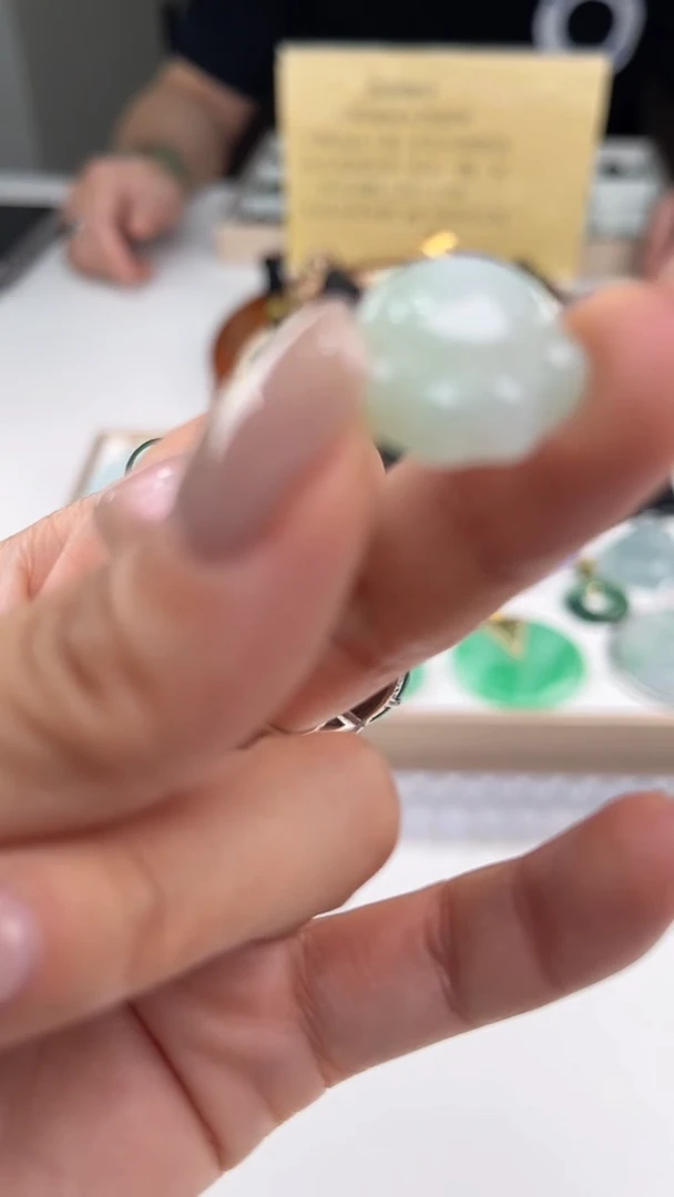 翡翠18K金镶嵌吊坠(不含链)35214   静静翠聊