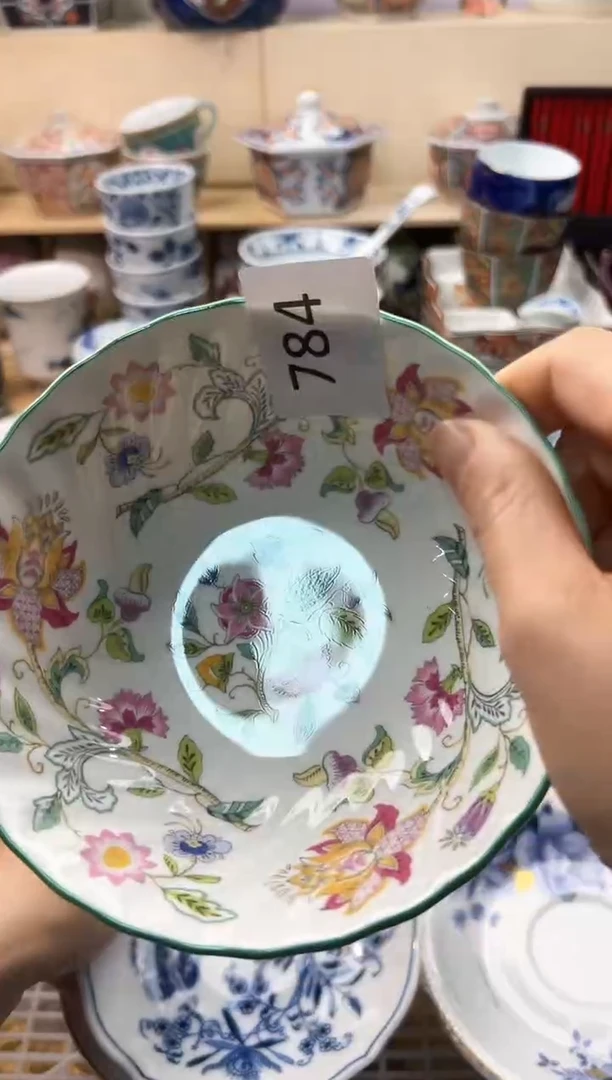 瓷片霓*你好你好你好你好你好