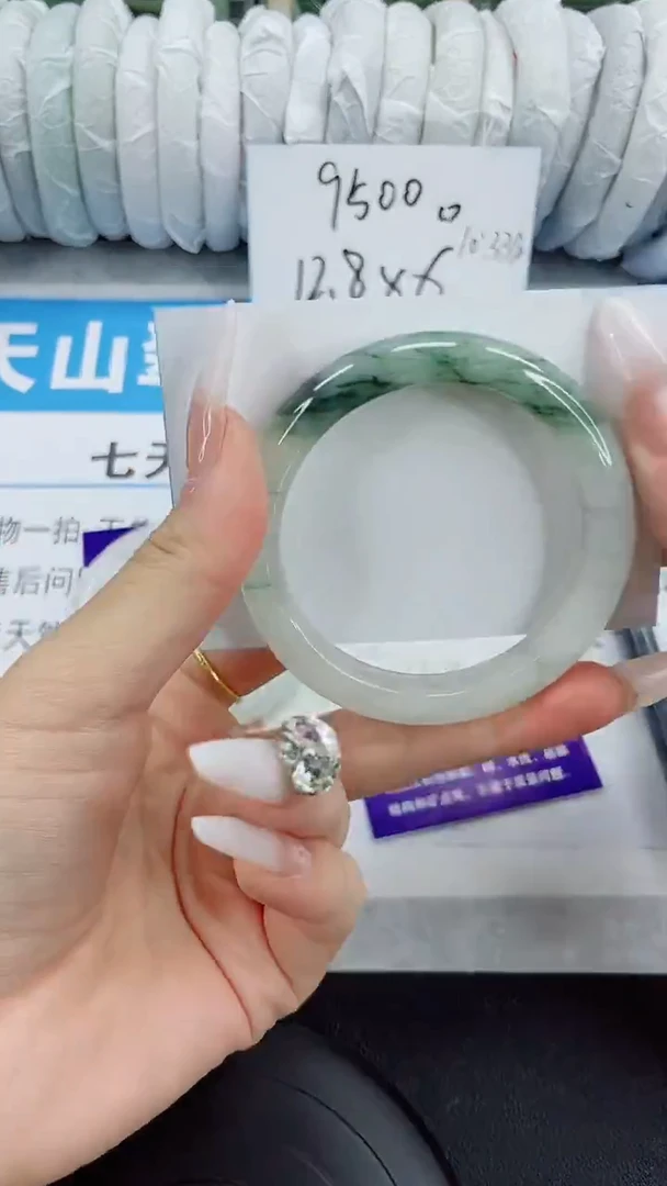 未镶嵌手镯石英质玉175-54/55