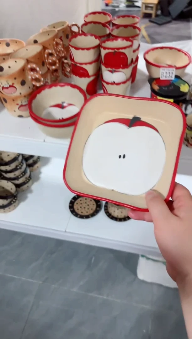 苹果方盘【十里高温釉下彩陶瓷】