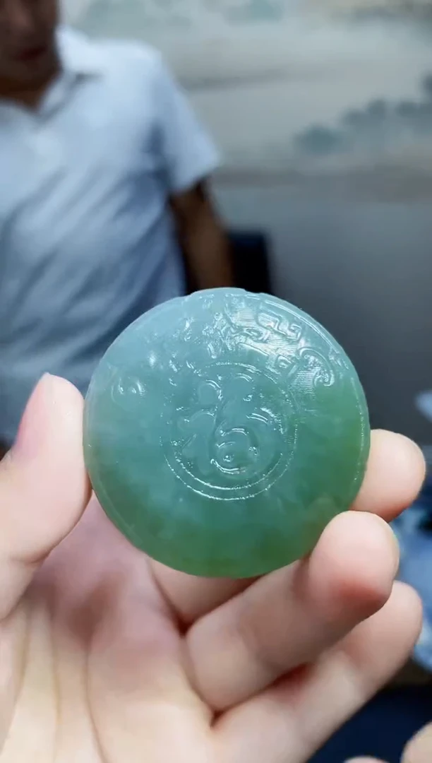 和田玉未镶嵌颈饰1