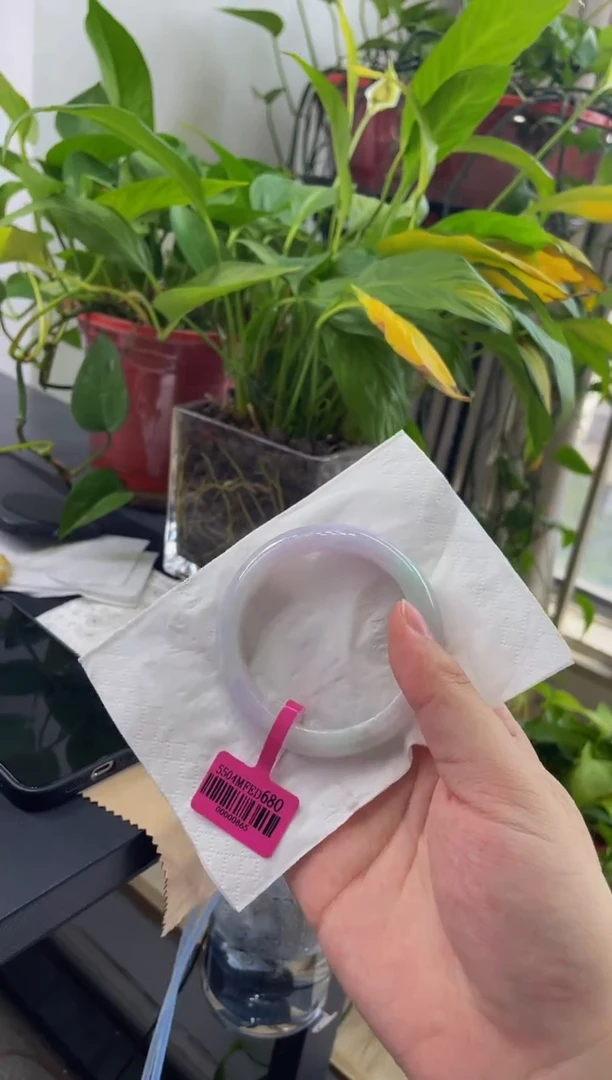 翡翠手镯未镶嵌55圈口035