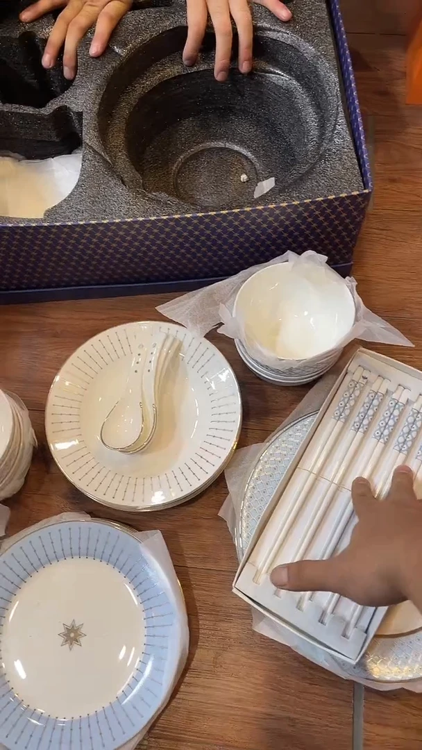 杯鸿辉家品牌瓷器，京东包邮！