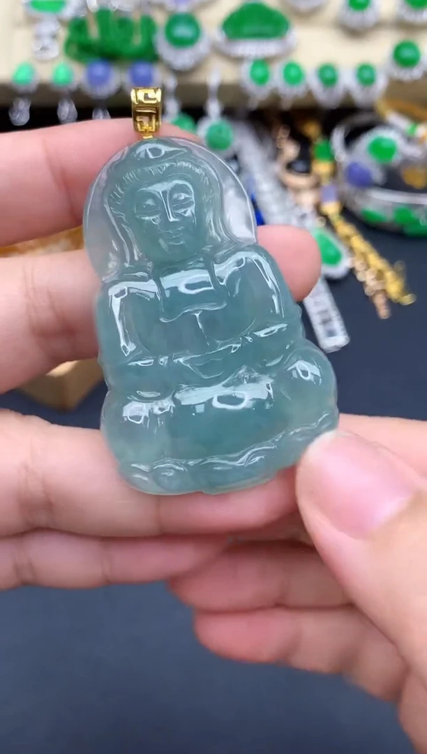 颈饰18K金镶嵌翡翠261-春日珠宝