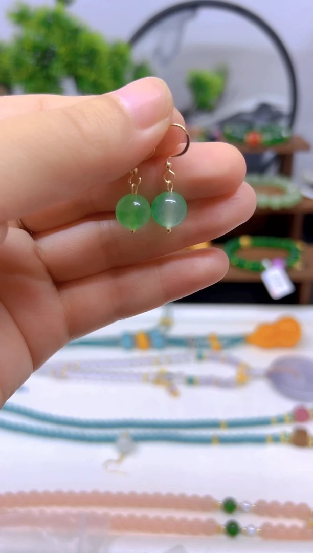 翡翠14K金镶嵌耳饰E445