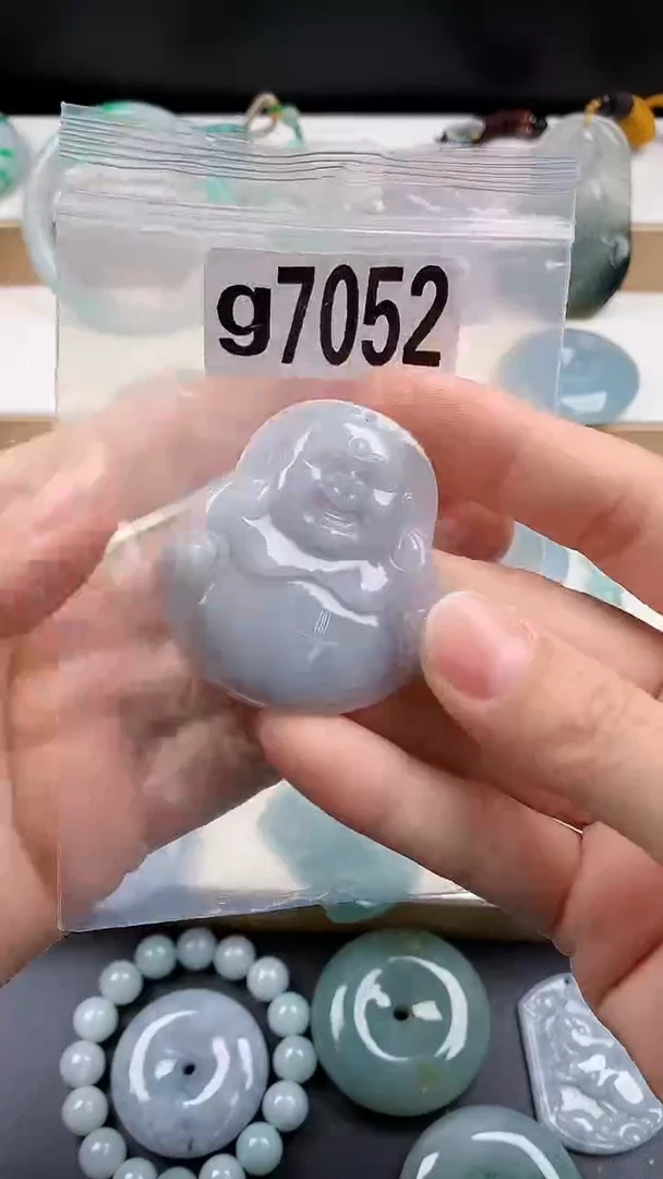 颈饰未镶嵌翡翠天然翡翠吊坠挂件