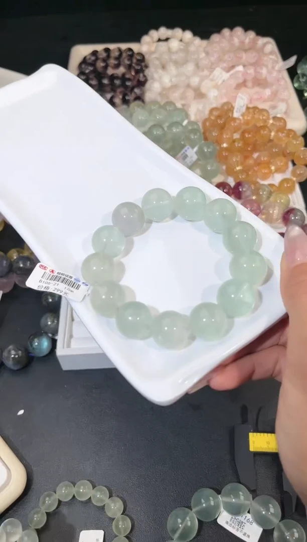 手链未镶嵌萤石多样性发一奶绿17mm