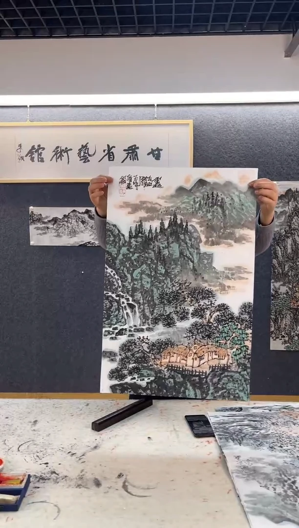 国画徐会Y四尺三开山水