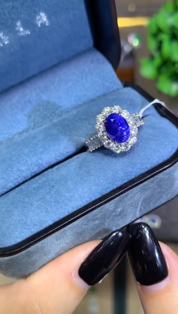 戒指蓝宝石18K金镶嵌3.06CT