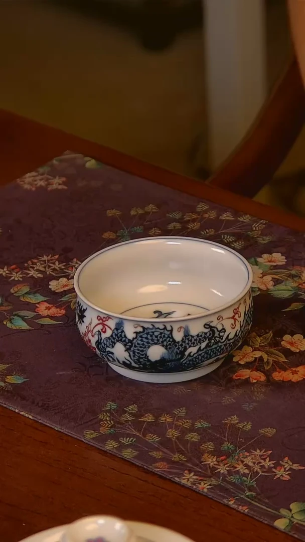 杯手工手绘杯杯很美丽