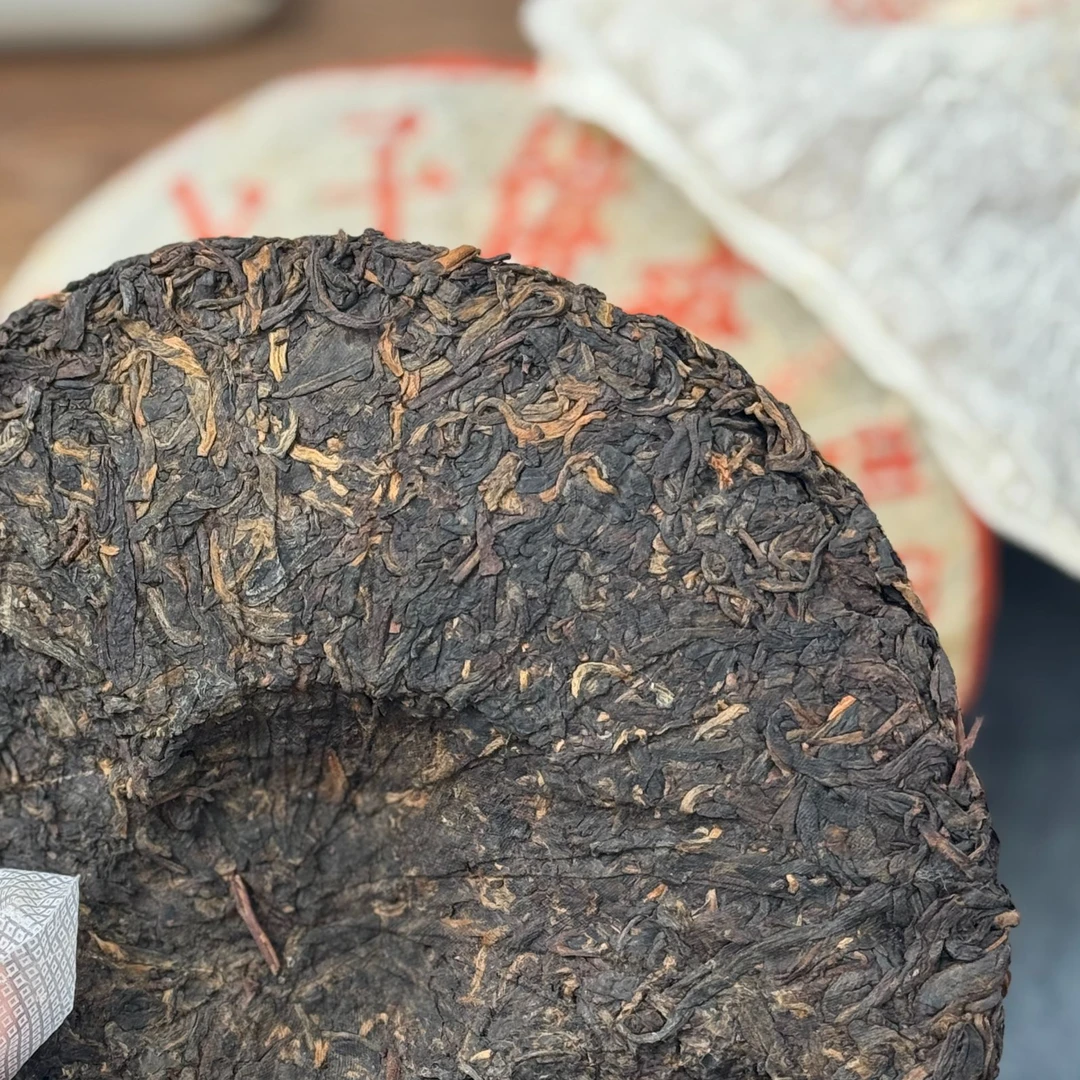 2005年8613云南七子饼生茶 收藏级原包