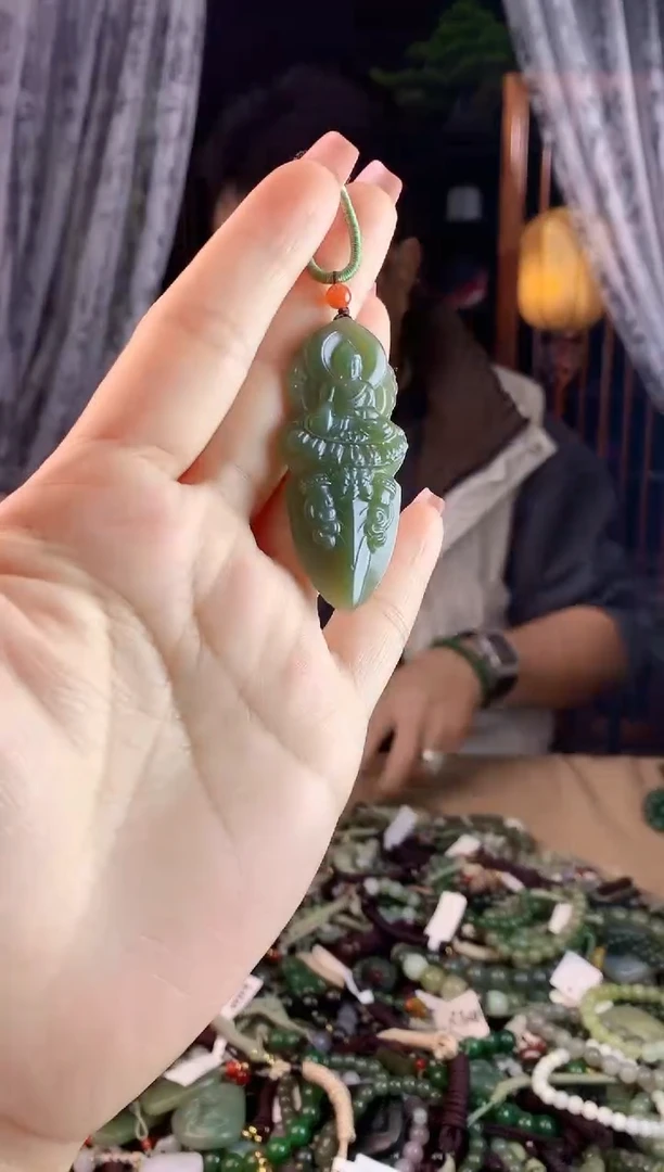 【闪购商品】和田玉挂件未镶嵌多样性发货拍一发一