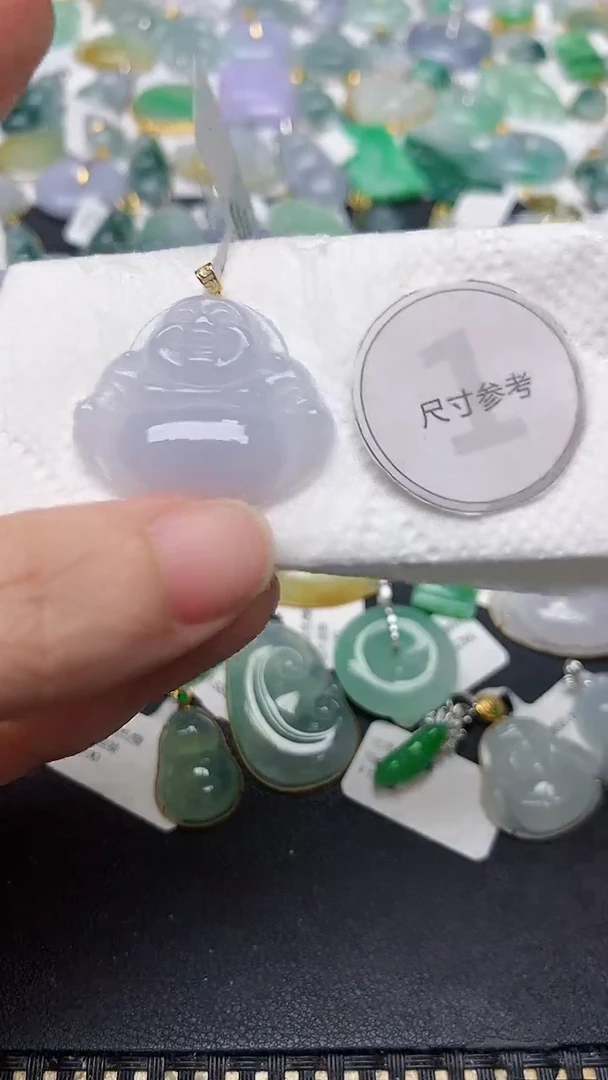 颈饰18K金镶嵌翡翠天然缅甸A货翡翠