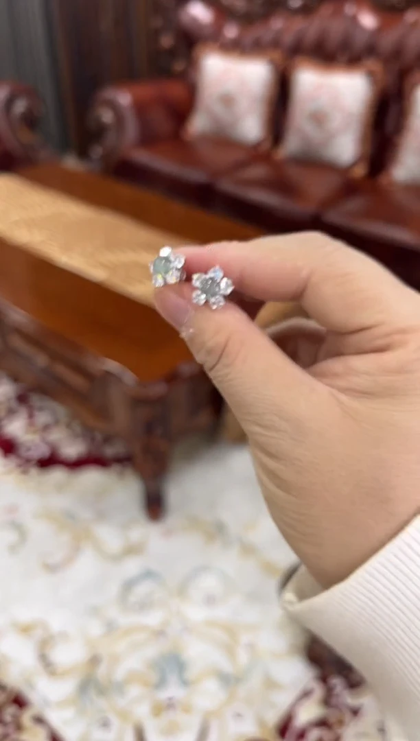 银S925镶嵌翡翠耳饰耳钉
