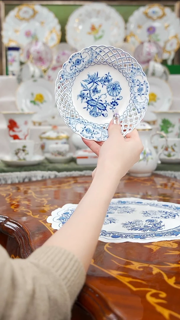 骨瓷婷婷中古瓷器如图所示6