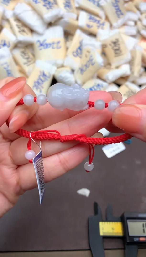 未镶嵌挂件翡翠一