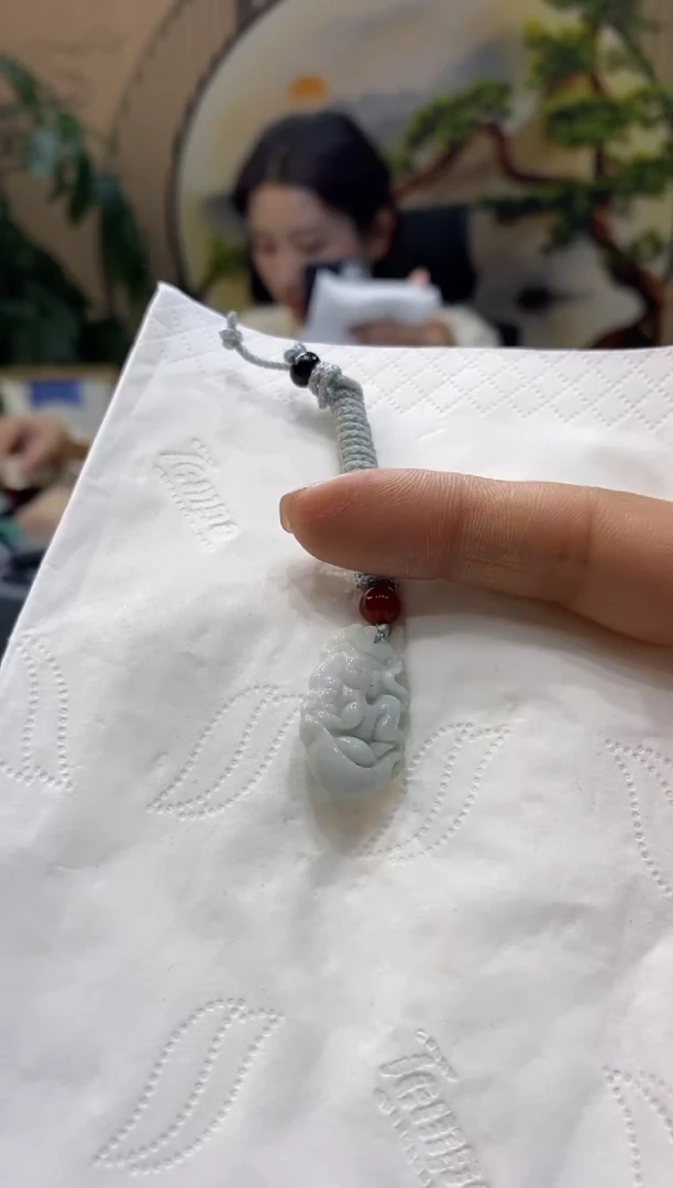 【闪购商品】翡翠颈饰未镶嵌99901685